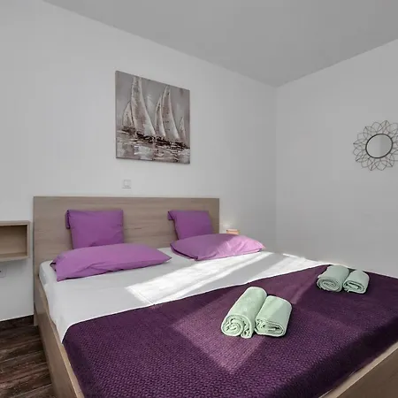 Apartments Sunshine Jelsa  Exterior photo
