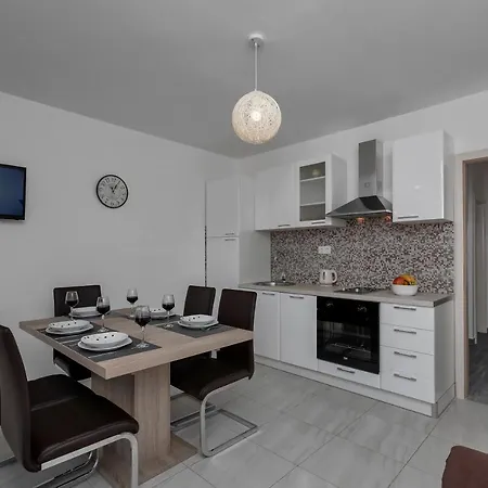 Apartments Sunshine Jelsa  Exterior photo