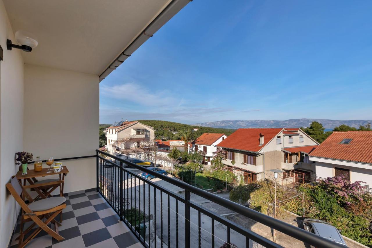 Sunshine Apartment